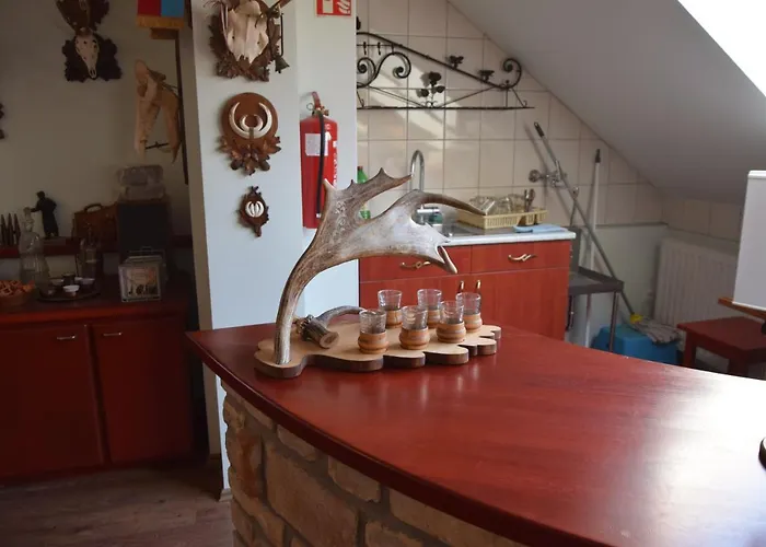 Hollo Es Barany Vendeghaz 3*